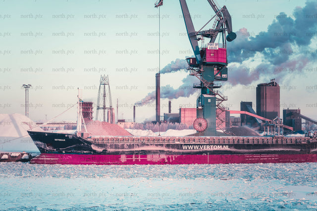 Cargo ship at Port of Luleå in winter