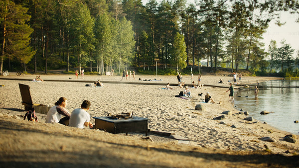 Summer fun at the beach in Luleå: Golden hour relaxation and activities
