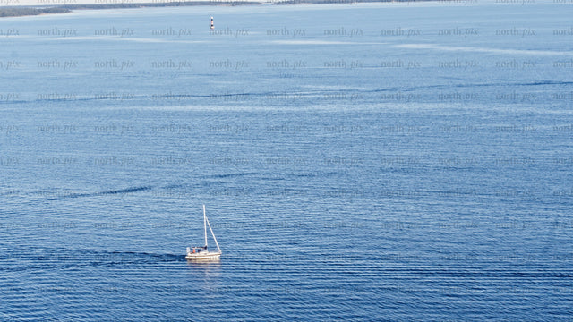 Summer sailing in the junkön archipelago, Luleå̊: A coastal drone view