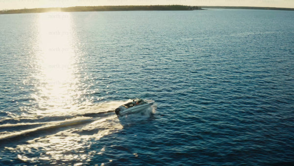 Summer evening boat trip in the Luleå archipelago
